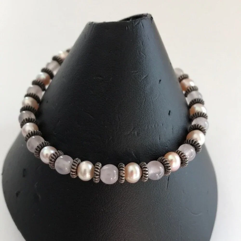 Vintage Handmade Mauve Pearls Rose Quartz Sterling Silver Charm Toggle Bracelet - Picture 4 of 9
